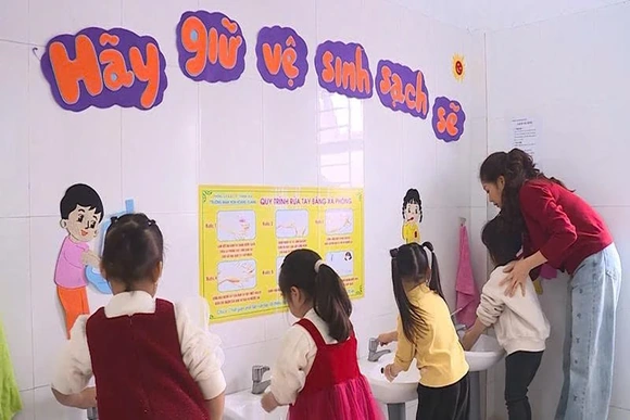 Phòng, chống dịch bệnh mùa đông xuân&nbsp;trong trường học