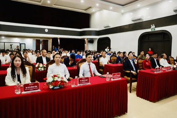 Tổng Công ty Cổ phần Hợp Lực&nbsp;khởi động chương trình kỷ niệm 30 năm thành lập