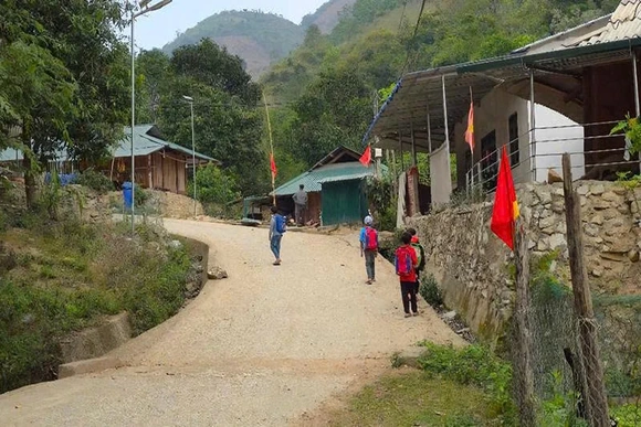 Di dân khỏi vùng đất lở (Bài 1): Nỗi lo bên sườn núi