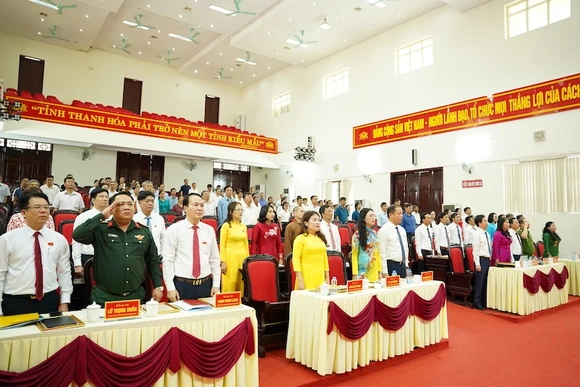 HĐND phường Đông Sơn tổ chức&nbsp; Kỳ họp thứ nhất xem xét các nội dung thuộc thẩm quyền