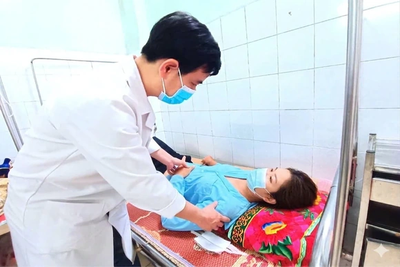 Phẫu thuật nội soi thành công ca u bao hoạt dịch khớp vai hiếm gặp