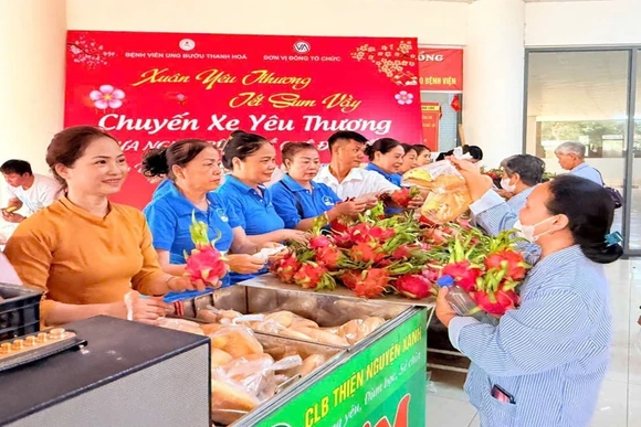 Lan tỏa lòng nhân ái