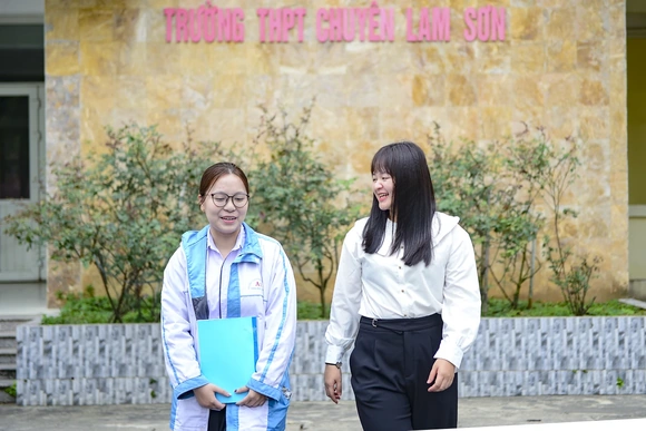 Gặp gỡ nữ sinh Lam Sơn “săn” học bổng Mỹ gần 500.000 USD