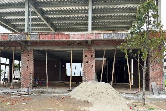 Giá vật liệu xây dựng tăng cao, người dân khó khăn để xây nhà