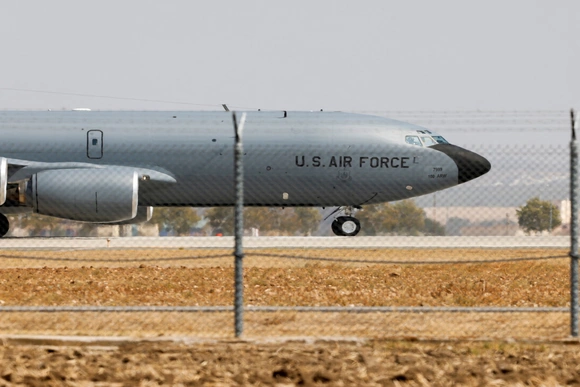 Tây Ban Nha đóng cửa không phận với máy bay quân sự Mỹ