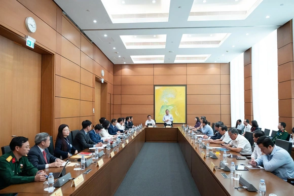 Trao quyền nhiều hơn cho Thủ đô nhưng cần quy định rõ về thẩm quyền và trách nhiệm