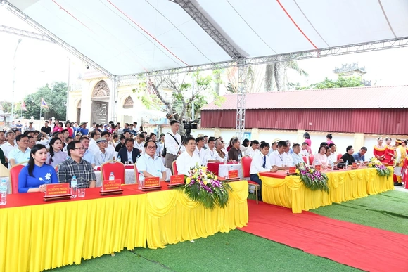 Khai mạc Lễ hội Cầu Ngư năm 2026