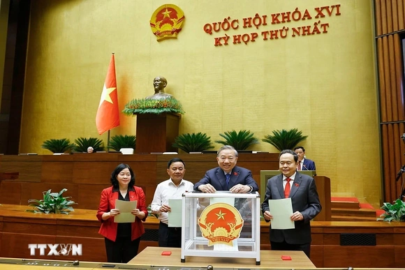 Quốc hội tiếp tục công tác nhân sự, kiện toàn bộ máy lãnh đạo