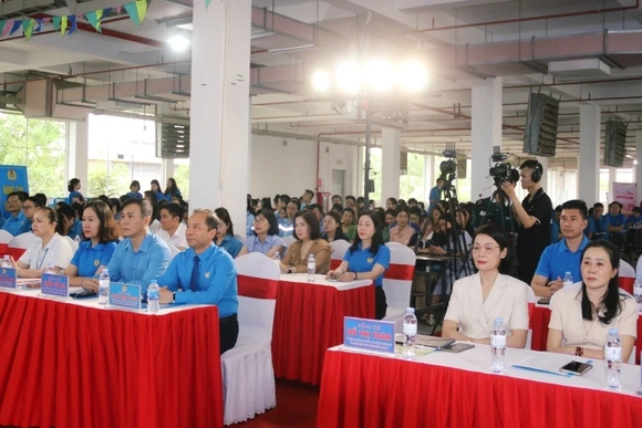 Phát động “Tháng Công nhân”, hưởng ứng “Tháng hành động về an toàn vệ sinh lao động” năm 2026