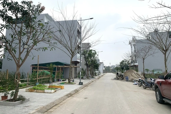 Bao giờ các hộ dân mua đất tại Khu đô thị&nbsp;núi Long được cấp “sổ đỏ”?