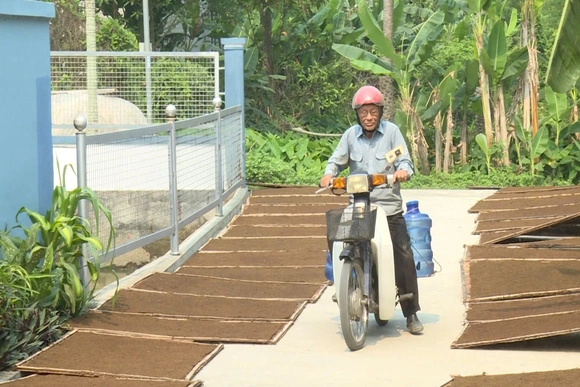 Mất nước sạch kéo dài: Bao giờ được giải quyết?