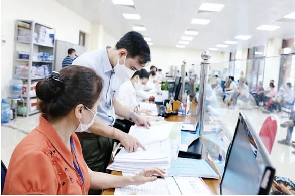 Tập trung triển khai nhiệm vụ trọng tâm về tổ chức bộ máy, công vụ, công chức