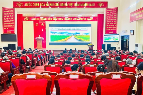 Tập huấn thực hiện cuộc vận động “Toàn dân đoàn kết xây dựng nông thôn mới, đô thị văn minh”