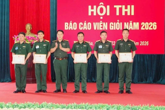 Bộ CHQS tỉnh: Bế mạc Hội thi Báo cáo viên giỏi năm 2026