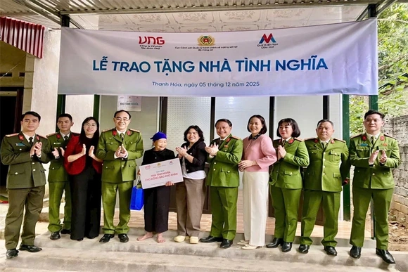 Thiết Ống thực hiện tốt công tác chăm lo cho người nghèo