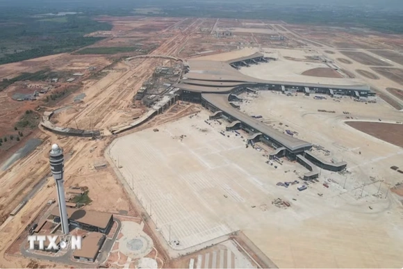 Kiên quyết đưa sân bay Long Thành giai đoạn 1 vào khai thác trong năm 2026