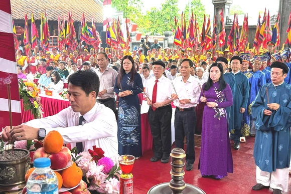 Khai mạc Lễ hội Đền thờ Lê Văn Hưu năm 2026