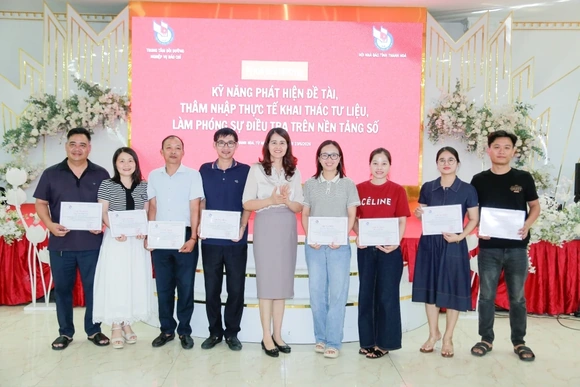 Bồi dưỡng kỹ năng phát hiện đề tài và làm phóng sự điều tra