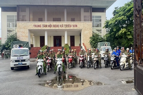Xã Triệu Sơn ra quân triển khai cao điểm bảo đảm trật tự công cộng, TTATGT
