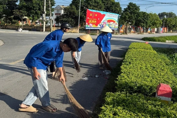 “Đi từng ngõ, gõ từng nhà” khơi dậy sức dân