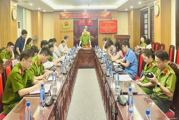 Thúc đẩy chi trả an sinh xã hội không dùng tiền mặt