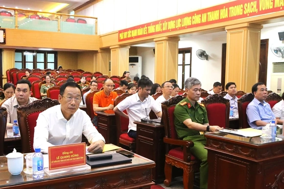 Phát động chương trình “Bảo vệ và Hỗ trợ trẻ em phát triển trên môi trường mạng giai đoạn 2026 - 2030”