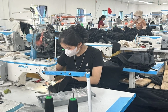 Trường Văn thực hiện các giải pháp phát triển kinh tế