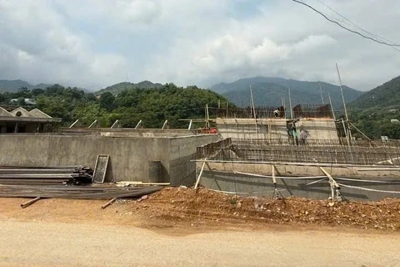 Đôn đốc thi công Dự án Nhà máy nước sạch Mường Lát sau phản ánh của Báo và Phát thanh, truyền hình Thanh Hóa