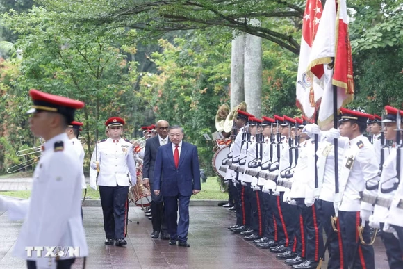 Lễ đón Tổng Bí thư, Chủ tịch nước Tô Lâm và Phu nhân thăm cấp Nhà nước tới Cộng hòa Singapore