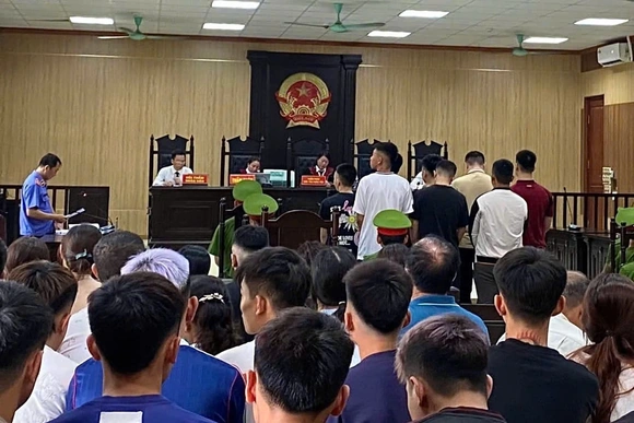 Những bản án thích đáng cho các đối tượng phạm tội “Giết người” và “Gây rối trật tự công cộng”
