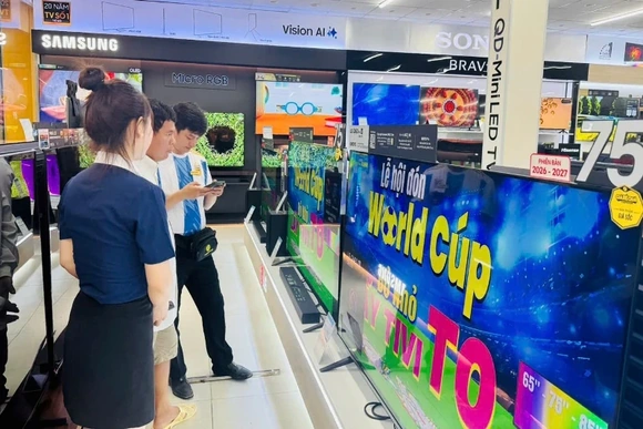 Thị trường tivi “nóng” theo mùa World Cup 2026