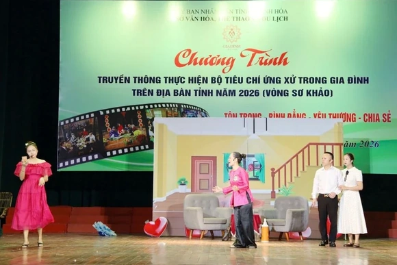 6 đội thi truyền thông thực hiện Bộ tiêu chí ứng xử trong gia đình
