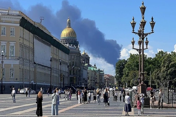 Nga đẩy lùi đợt tấn công UAV quy mô lớn nhằm vào St. Petersburg