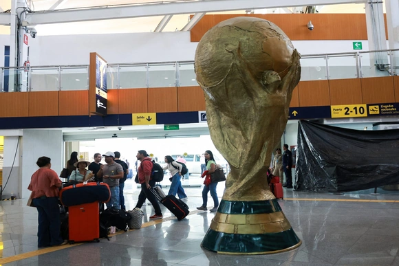 World Cup khai mạc trong bối cảnh “tình trạng khẩn cấp Ebola” - các biện pháp kiểm dịch được tăng cường