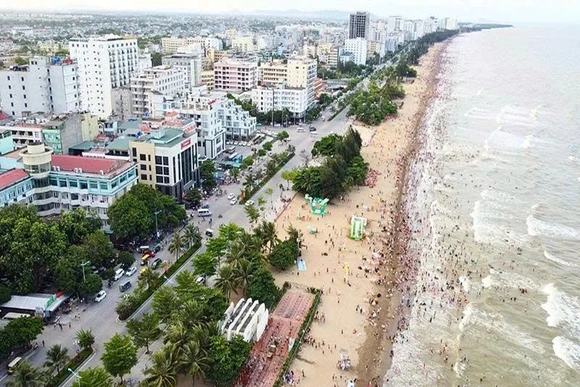 Sầm Sơn bứt phá với diện mạo mới, trải nghiệm mới
