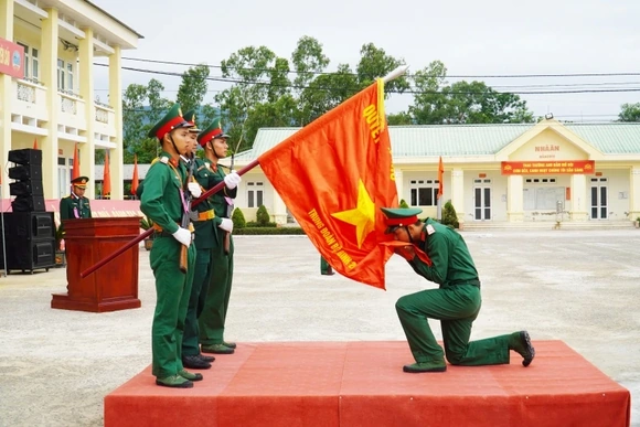 Trung đoàn 266 hoàn thành huấn luyện 330 chiến sĩ mới