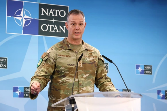 Tư lệnh NATO: Nga không tìm kiếm xung đột với liên minh