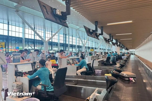Quy định mới về điều kiện kinh doanh cảng hàng không
