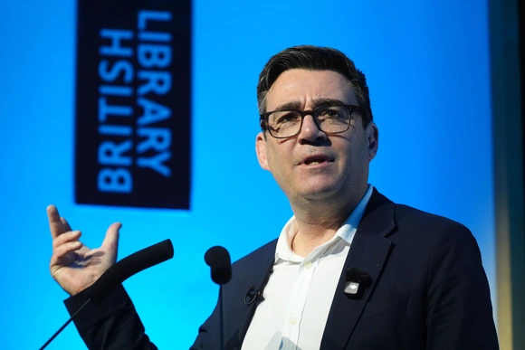 Thủ tướng Anh đối mặt thách thức mới từ chính trị gia Andy Burnham