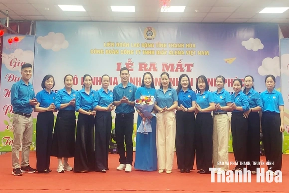 Ra mắt mô hình “Gia đình công nhân hạnh phúc”