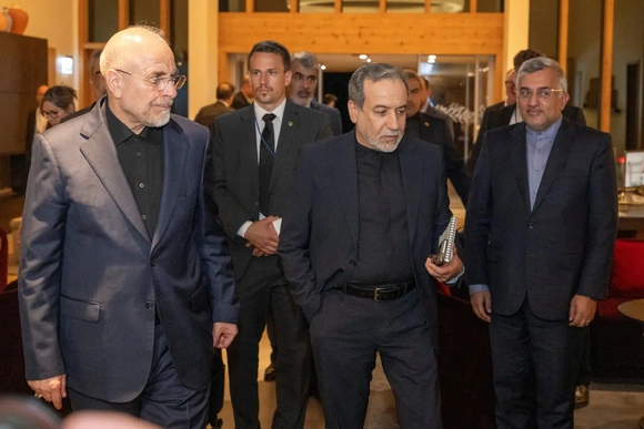 Báo Mỹ tiết lộ Washington ngăn Israel tấn công phái đoàn đàm phán Iran