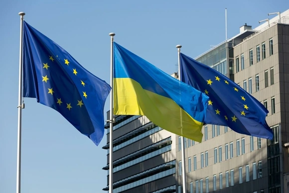 EU cân nhắc khoản vay mới trị giá tới 45 tỷ euro cho Ukraine sau năm 2027