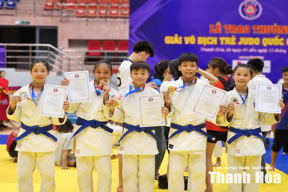 Thanh Hoá xếp nhất toàn đoàn lứa tuổi từ 10-15 tại Giải vô địch trẻ Judo quốc gia năm 2026