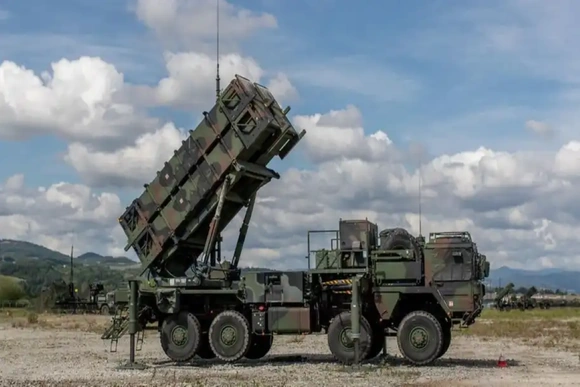 Mỹ sẽ cấp phép cho Ukraine sản xuất tên lửa đánh chặn Patriot