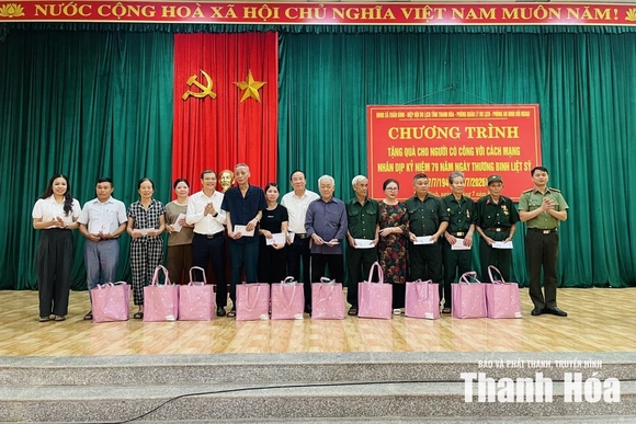 Tháng 7 trọn nghĩa tri ân