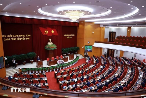 Thông báo Hội nghị lần thứ ba, Ban Chấp hành Trung ương Đảng khóa XIV
