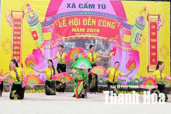 Đánh thức tài nguyên du lịch ở Cẩm Tú