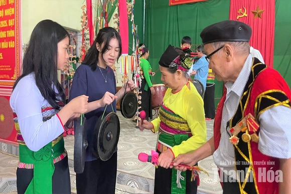 Giữ “hồn” văn hóa Mường