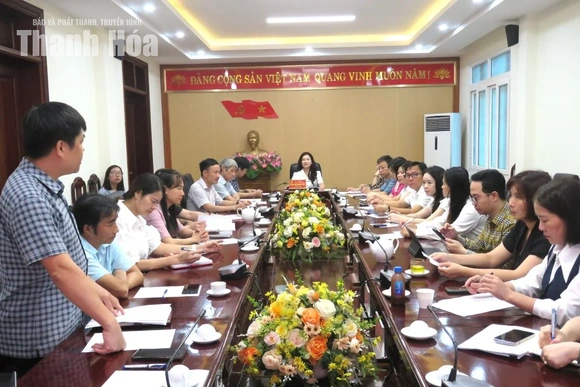 Đảng ủy các cơ quan Đảng tỉnh triển khai số hóa, tạo lập dữ liệu và xây dựng hồ sơ đảng viên điện tử