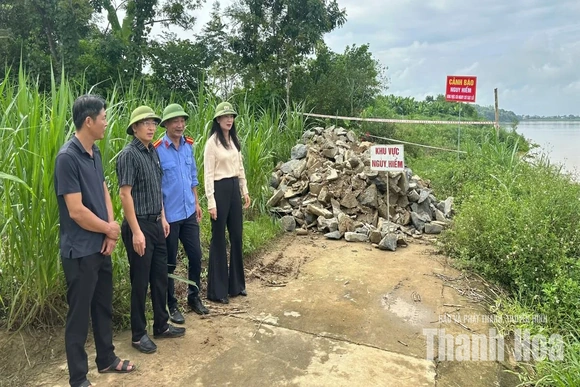 Kiểm tra các điều kiện phòng, chống thiên tai tại 3 xã Vĩnh Lộc, Tây Đô và Biện Thượng